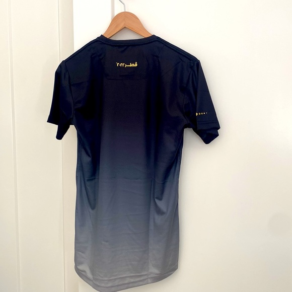 NWT Men’s Black FIFA World Cup Qatar 2022 short sleeve shirt - Picture 4 of 13